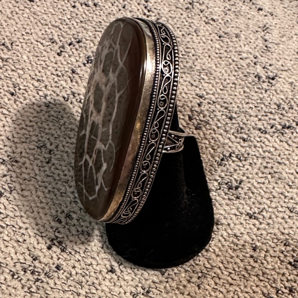 Large Septarian Statement Ring - Picture 3 of 9